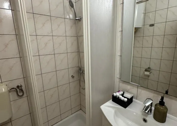 Sirena Korcula 公寓 *